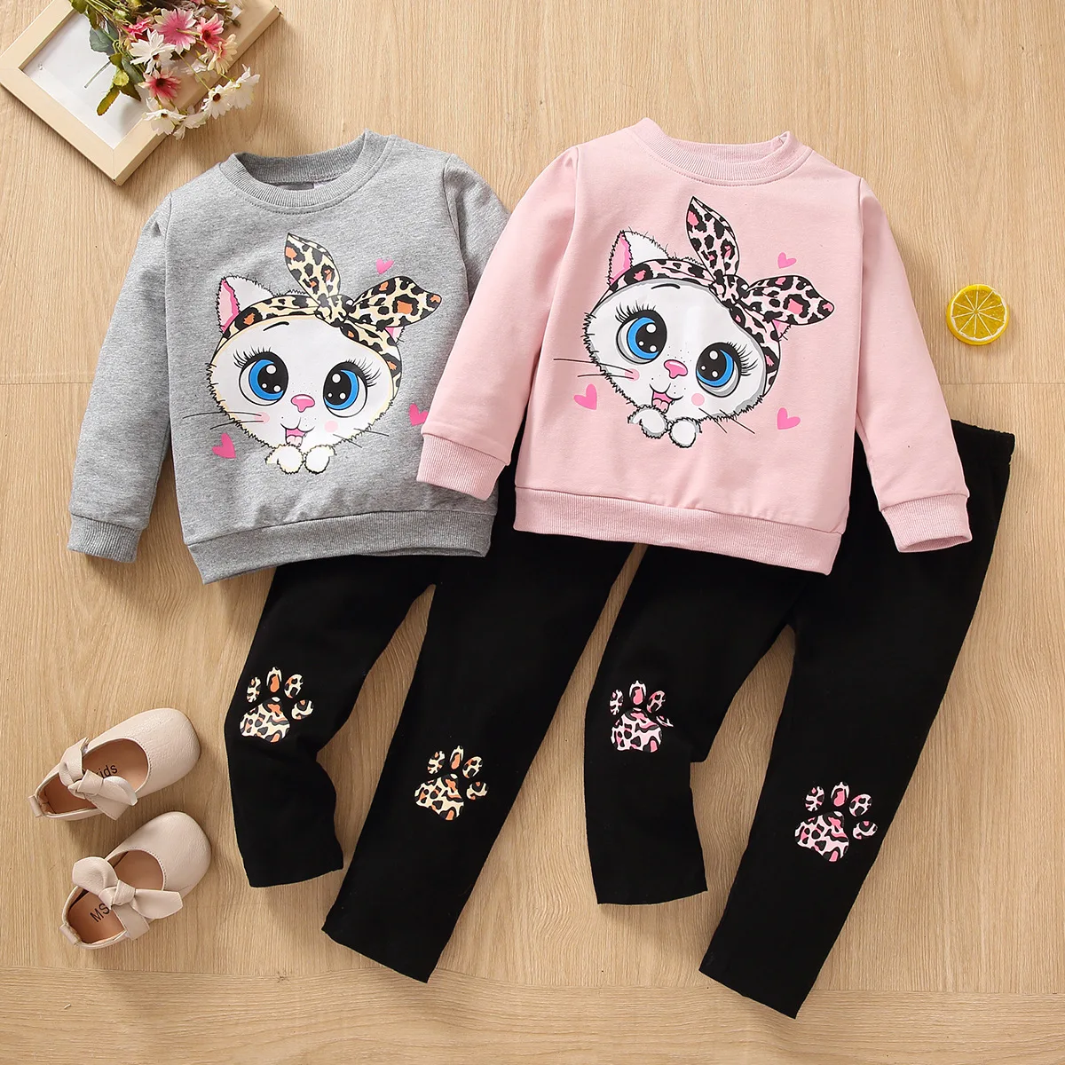 Autumn girls' long-sleeved suit, children's bow, big-eyed cat, long-sleeved two-piece suit, casual style cotton kids clothing