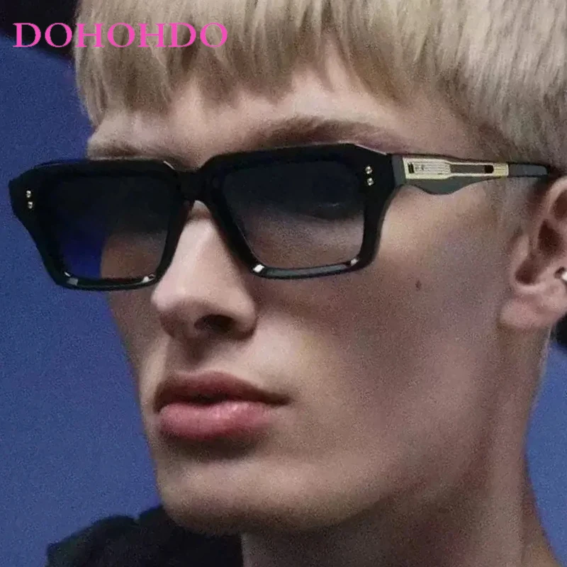 

New Fashion Rivets Decorate Square Sunglass Men Women Luxury Designer Eyeglass Travel Driving Shade Sunglass UV400 Lunette Femme