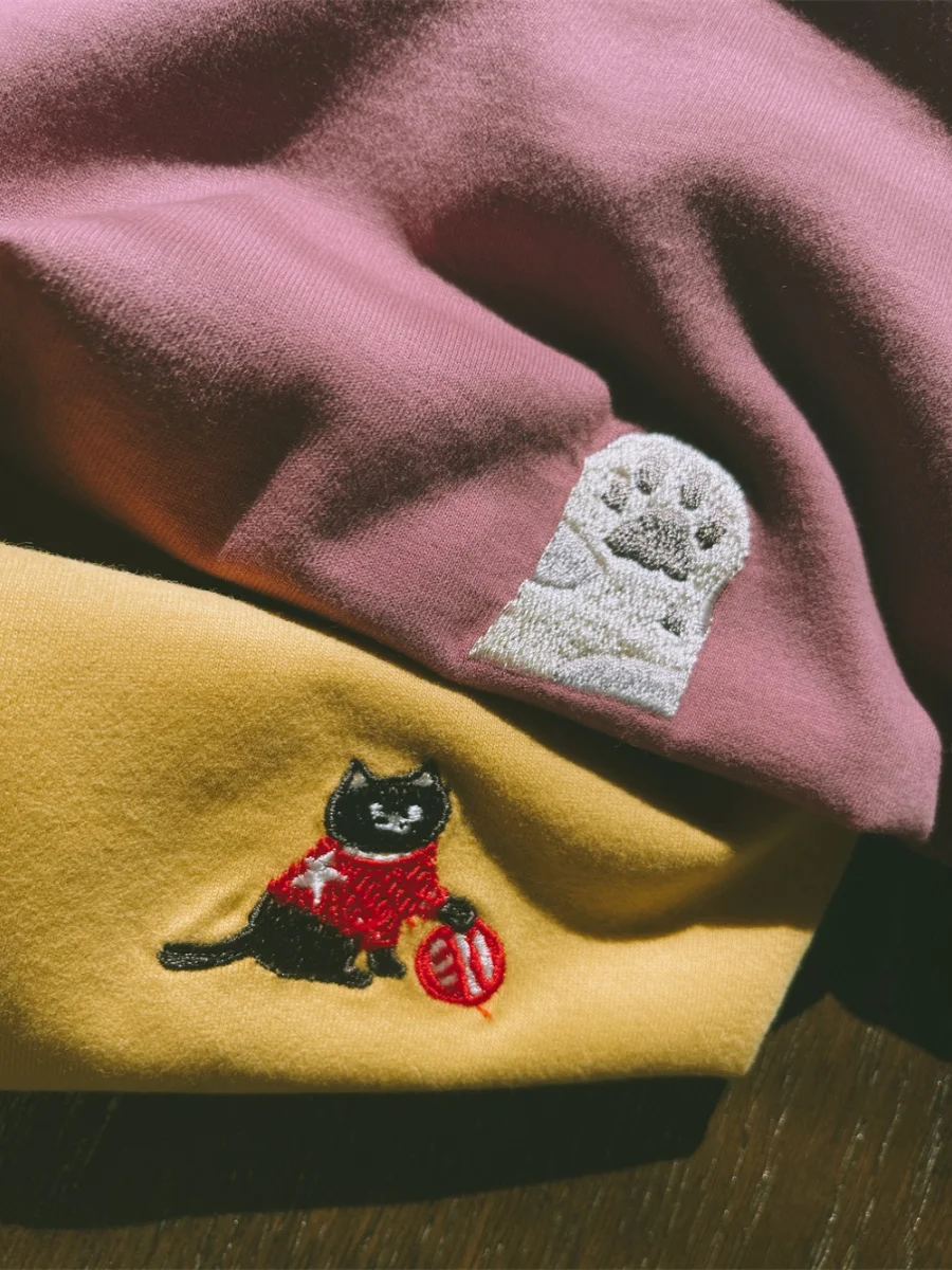 헤비 자수 베이직 오르트 스웨트 퓨어 컬러 티셔츠 연인용 편안한 오르트 스웨트 라운드 넥 퓨어 컬러 티셔츠