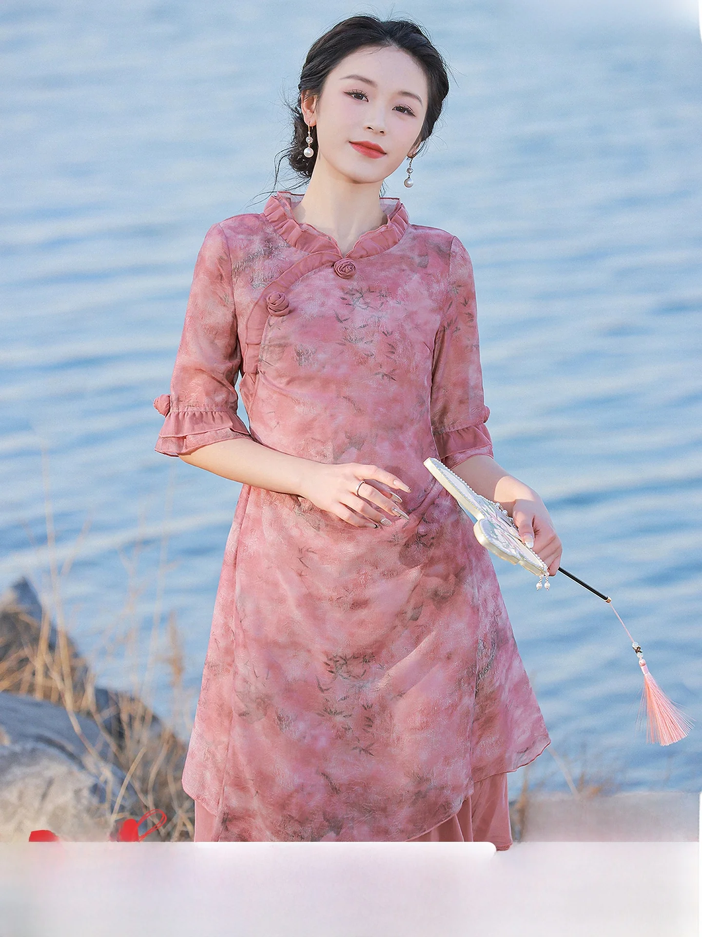 

Pink Floral Print Dress Retro Style Mid-Length Women's Clothing Traditional Chinese New Year Ironing Process
