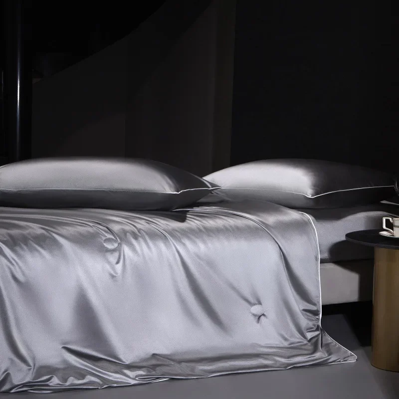 

New light luxury cool feeling ice silk summer cool quilt four-piece machine washable air conditioner quilt washed silk quilt
