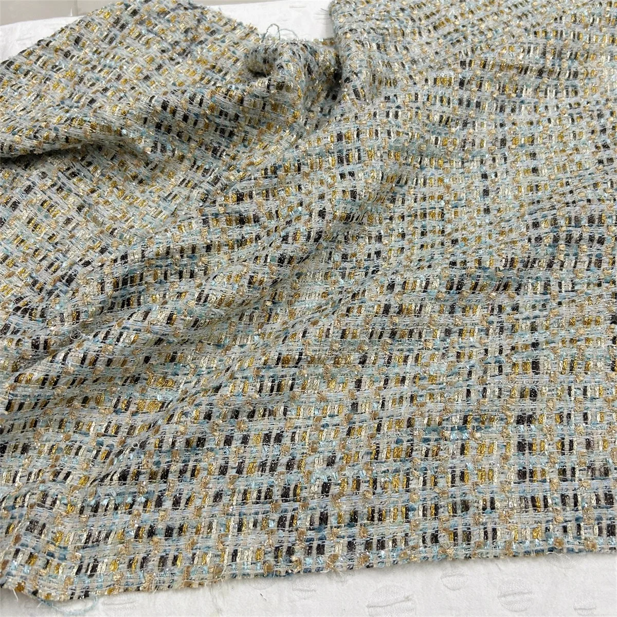 1yard Coarse flower small fragrant wind tissu Light luxury Light luxury wool weaving fabric Designer jacket fabric for clothing view 2