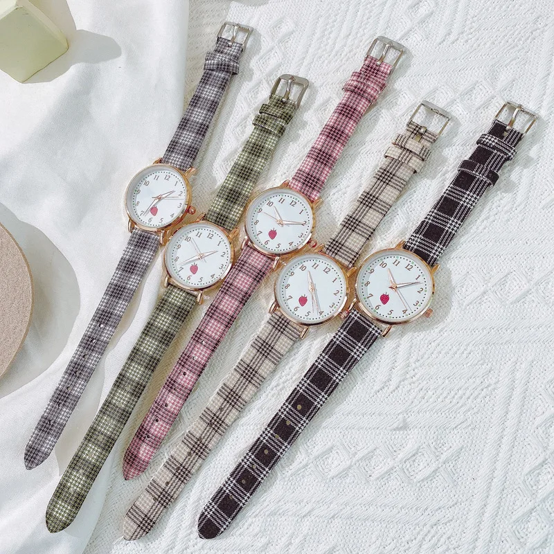 New Fashion Students Strawberry Watch Women Striped Grid Leather Casual Quartz Watches Ladies Wrist Watches Gifts Reloj Mujer