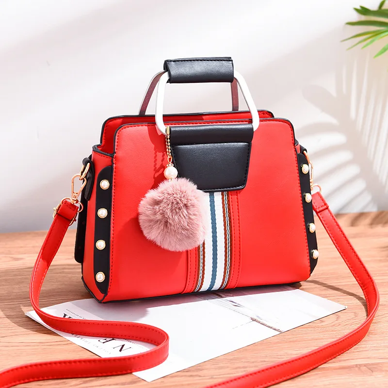 New Fashion Wild Casual Luxury Design Large Capacity Female Shoulder Bag Tide Diagonal Temperament Network Red Envelope