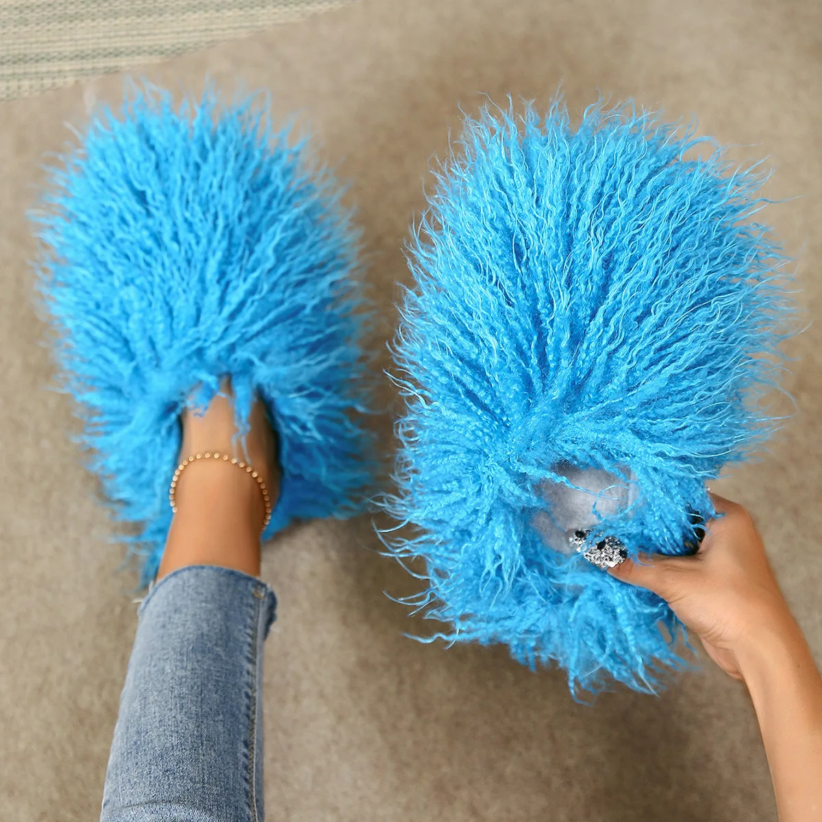 Imitation Wool Slippers Women Men Warm Autumn Winter Home Cotton Slippers Couple Mongolian Fur Slides Fashion Festival Fun Shoes