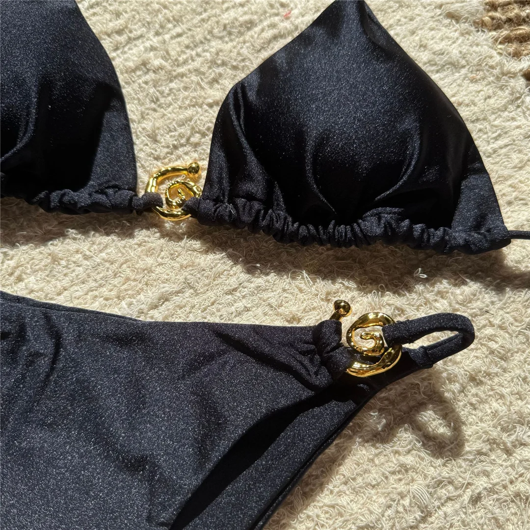 Neuer, verführerischer Bikini mit Metallringen und Neckholder-Ausschnitt, zweiteiliges Damen-Bikini-Set, Damen-Badebekleidung, gepolsterter Badeanzug, Badebekleidung, Modell V6430L. – Detail 24