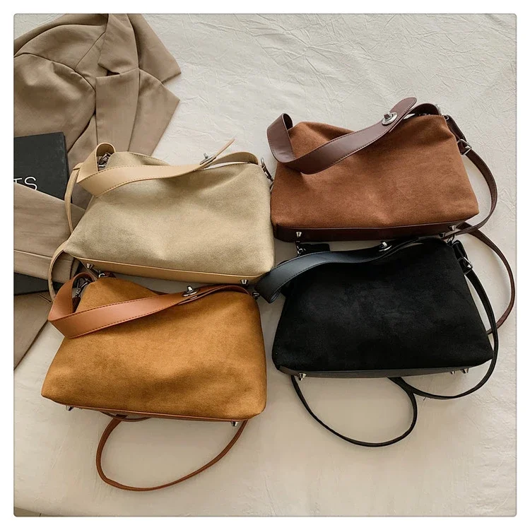 Deer Skin Material 2024 High Quality Shoulder Bag Zipper Solid Color Simple Fashion Handbag Soft Popular Commuting Crossbody Bag