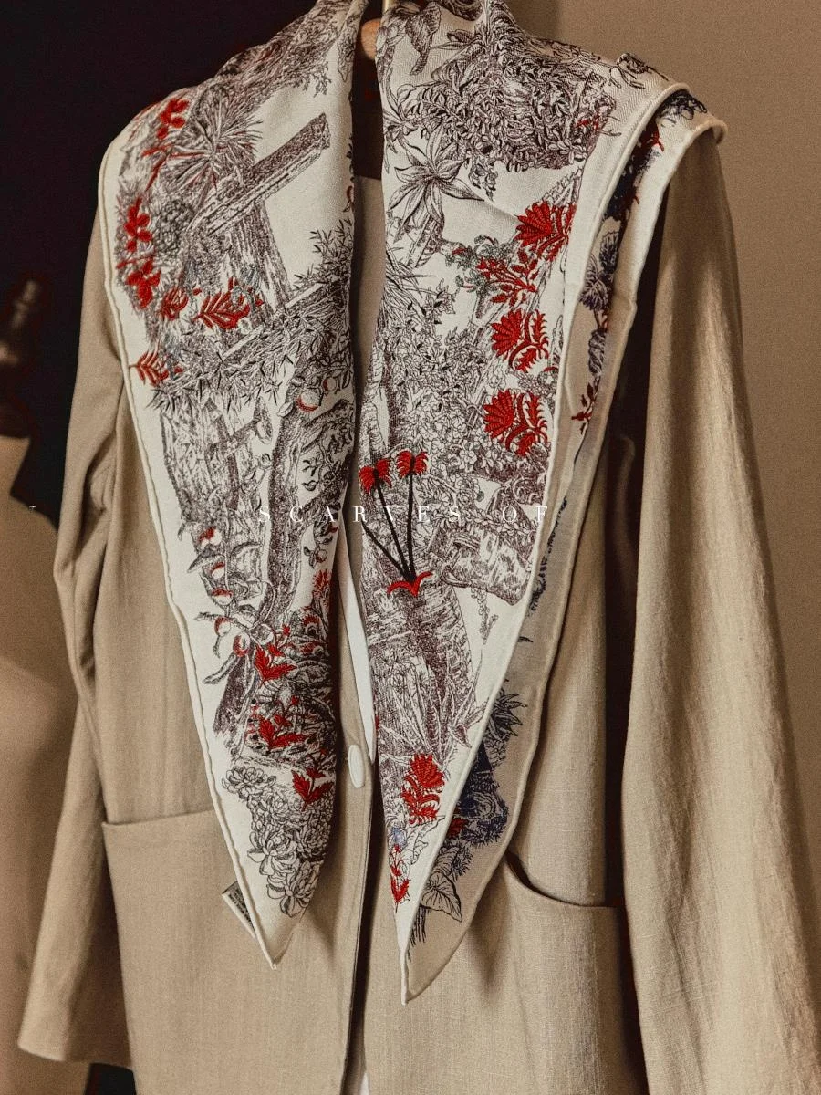 Echarpe-en-soie-et-laine-polyvalente-pour-femme-ideale-pour-l'automne-et-l'hiver-pour-piece-climatisee-90-cm-motif-geometrique-chale-multifonctionnel