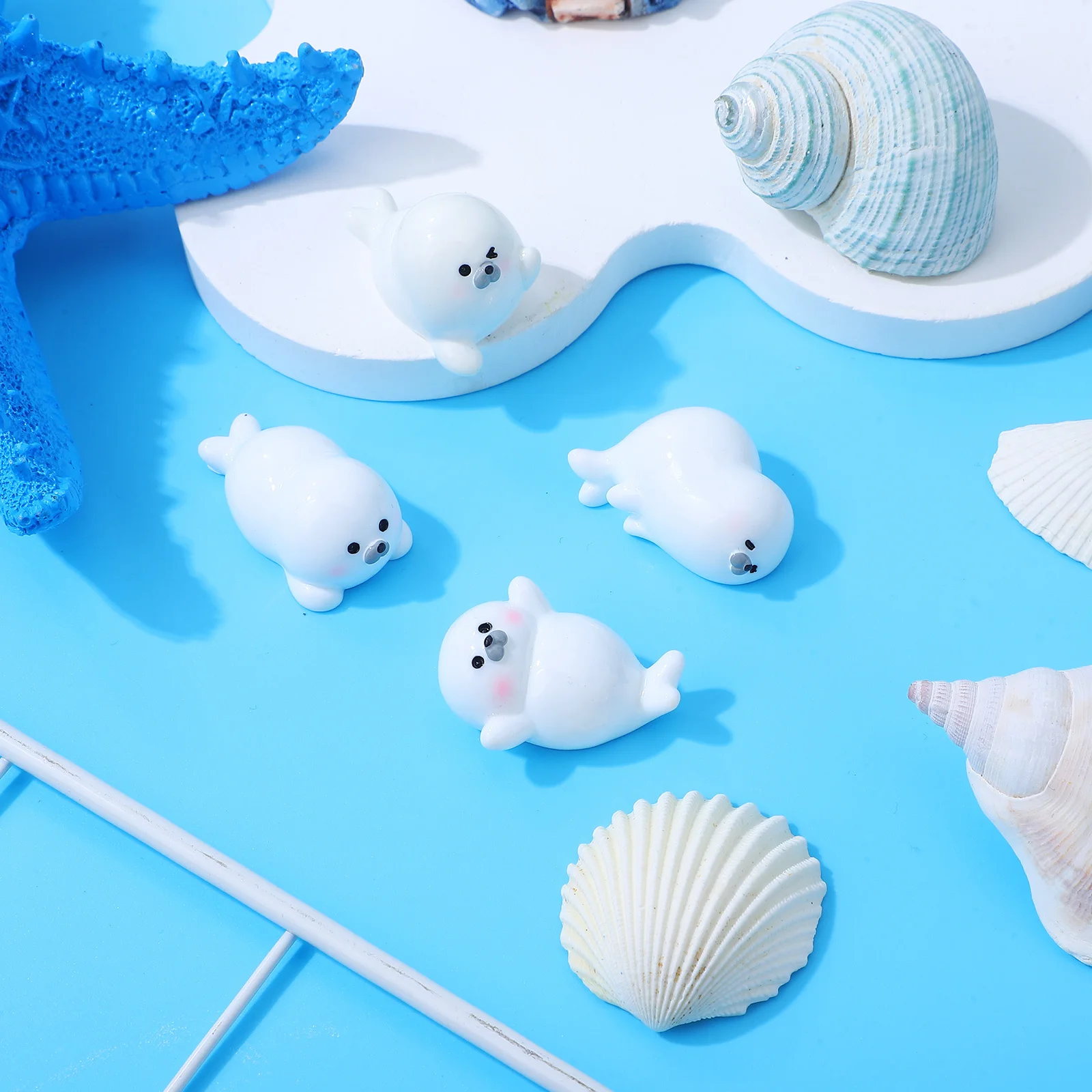 

4Pcs Mini Resin Marine Animals Realistic Miniature Seals for Micro Garden Ocean Theme Decor Desktop Shelf Aquarium Sand Box