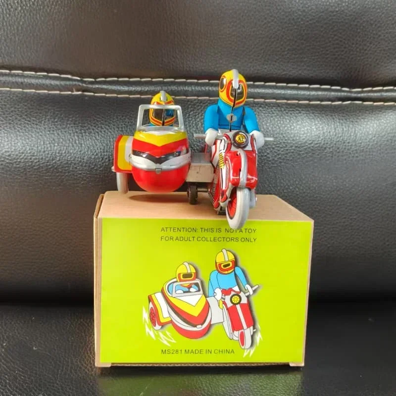 [Funny] Classic collection Retro Clockwork Wind up Metal Walking Tin Three rounds of motorcycle toy Mechanical toys kids gift