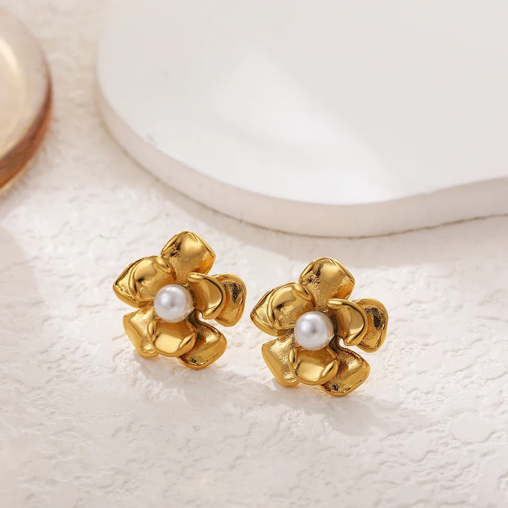 18K Gold Plated Anti Allergic Multilayer Metal CC Colorblocked Huggie Hoop Earrings Polished CZ Flower Small Ear Stud Pendientes