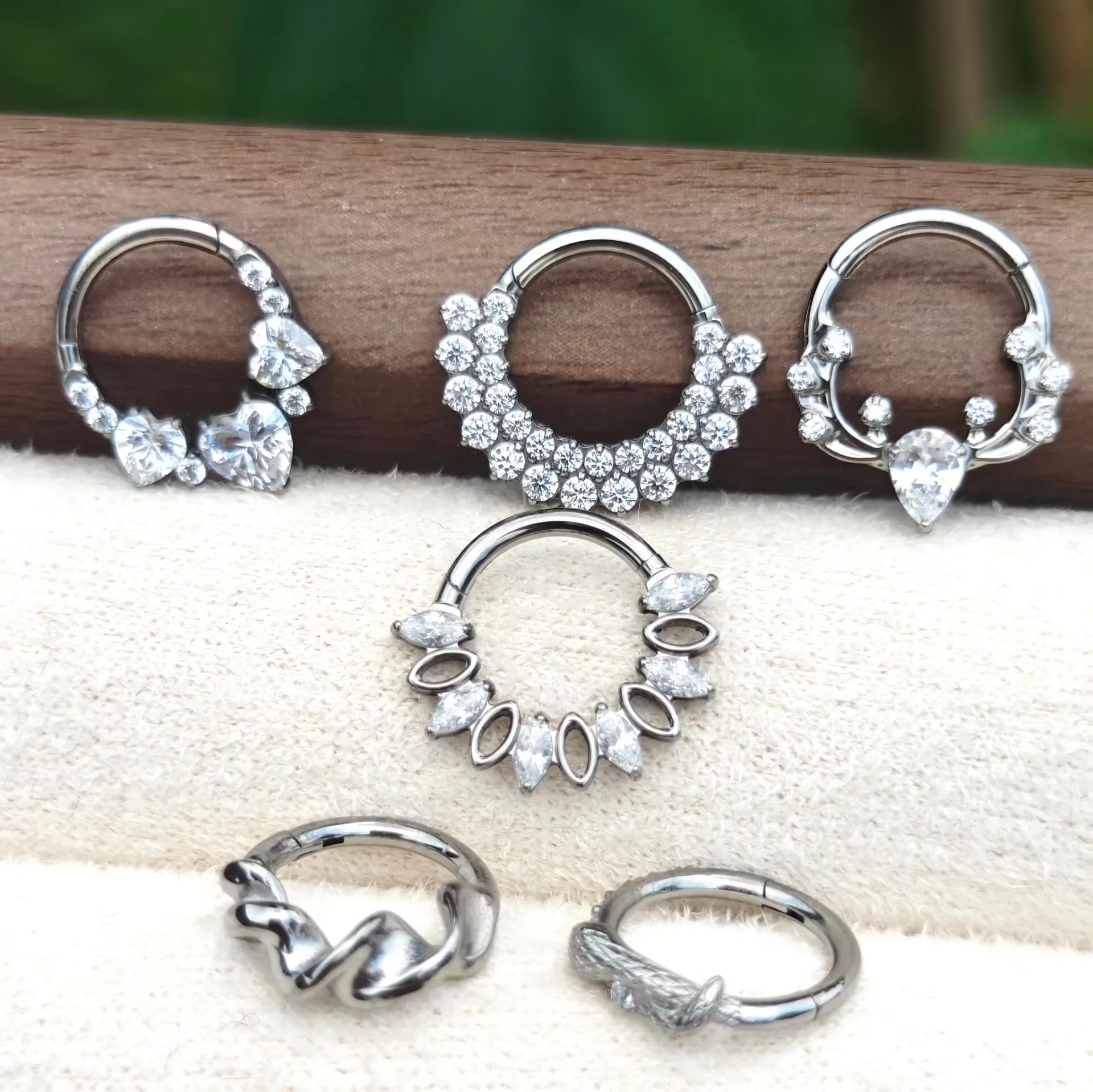 Body Jewelry Factory - ASTM F136 Titanium EAR PIERC Nose