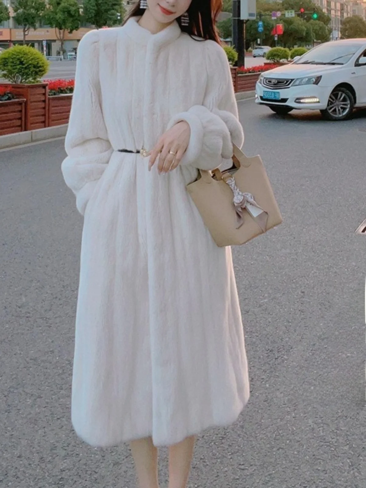 Super Nice Pink Long Version Coat Senior Sense Royal Sister Feng Fujia Qianjin Lamb Wool Thick Coat Women Winter Hot Sale