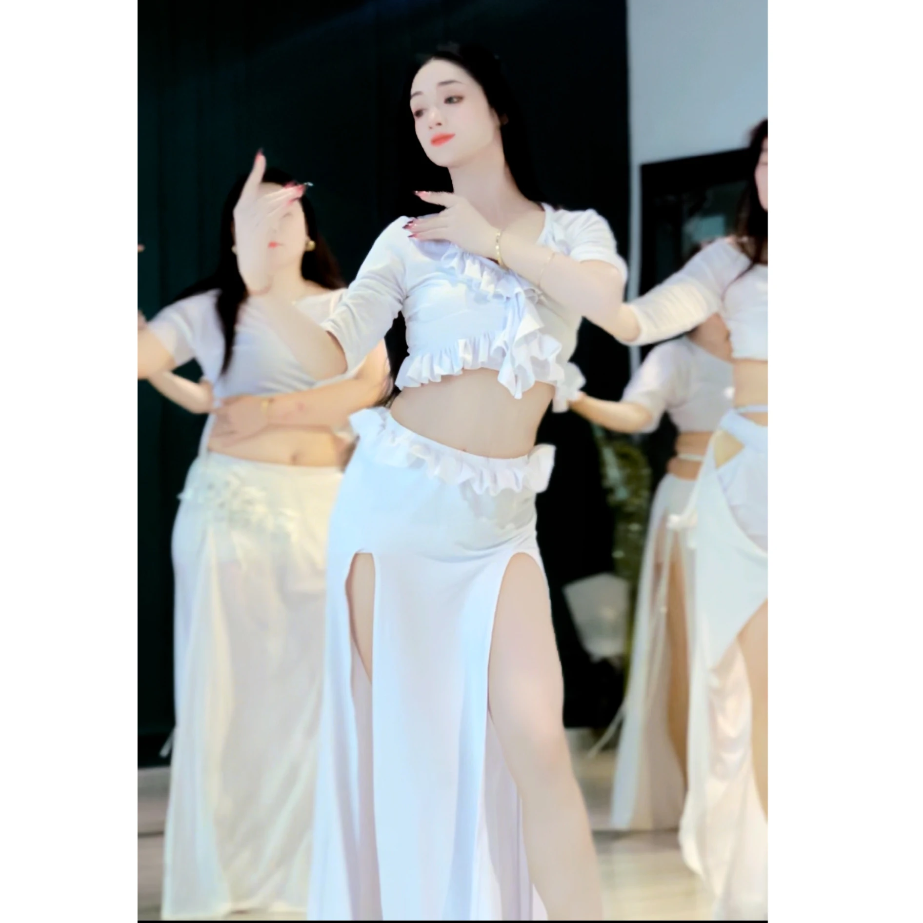 New Belly Dance Clothing Set Customized Women's Elegant and Comfortable White Practice Clothes Oriental Dance Performance Set