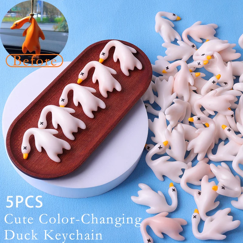 

5PCs Cute Color-Changing Duck Keychain UV Photochromic Roast Duck Chicken Keyrings Christmas Birthday Gift Car Hanging Ornament