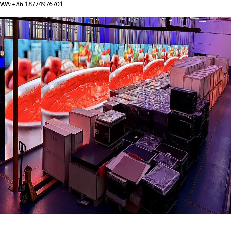 Suitable for Commercial Performance Sports Venues, 500*1000 Size, Lockable, High-precision Curved Outdoor LED Display Screen