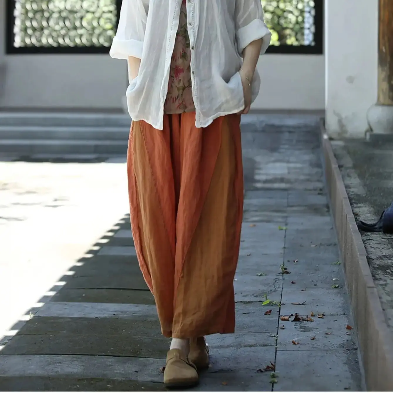 

LZJN Летние богемные льняные лоскутные широкие брюки в стиле ретро со свободным поясом и удобные повседневные девятидюймовые брюки с заплатками