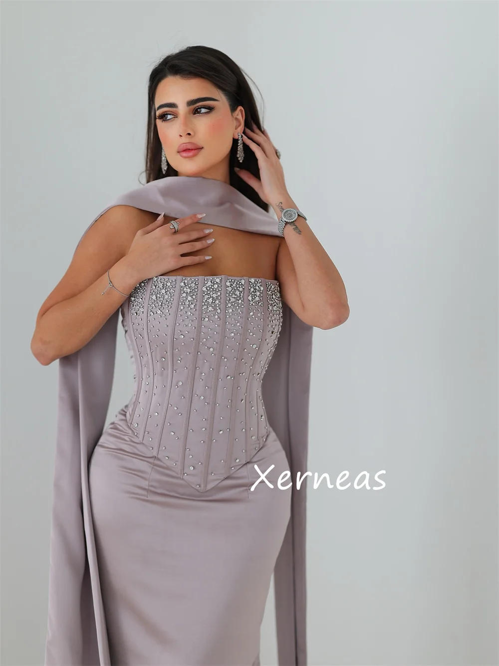 تخصيص الطراز الحديث Charmeuse مطرزة حورية البحر فساتين طويلة بدون حمالات حسب الطلب مقاسات المناسبات المتاحة