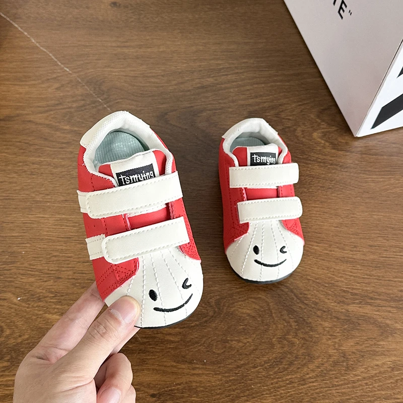 أحذية الخبز اللطيفة المطابقة للألوان للفتيات بتصميم جوكر بخطاف وحلقة، أحذية رياضية كاجوال خفيفة الوزن في الربيع والخريف. #2