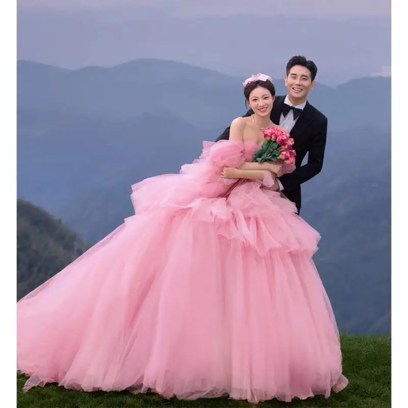 Off Shoulder Strapless Wedding Dress Pink Gradient Sweet Fugitive Princess Dress Fluffy Cake Dress Trailing Dress Customized