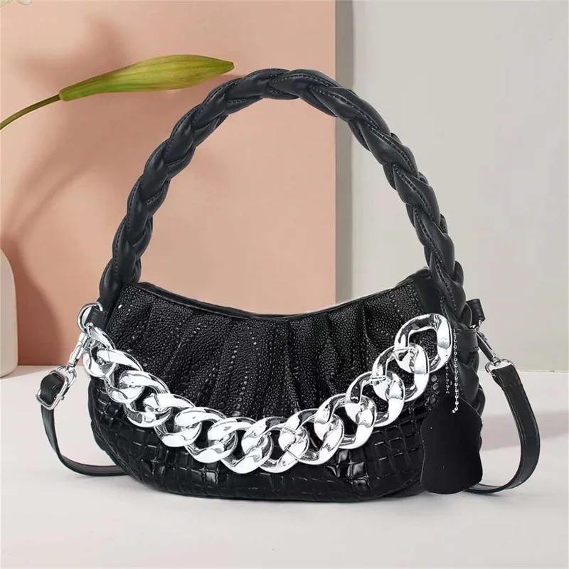 Bolso para axilas, nueva moda 20224, versión coreana, bandolera de un hombro con cadena, tendencia transfronteriza, bolso informal para mujer de una pieza