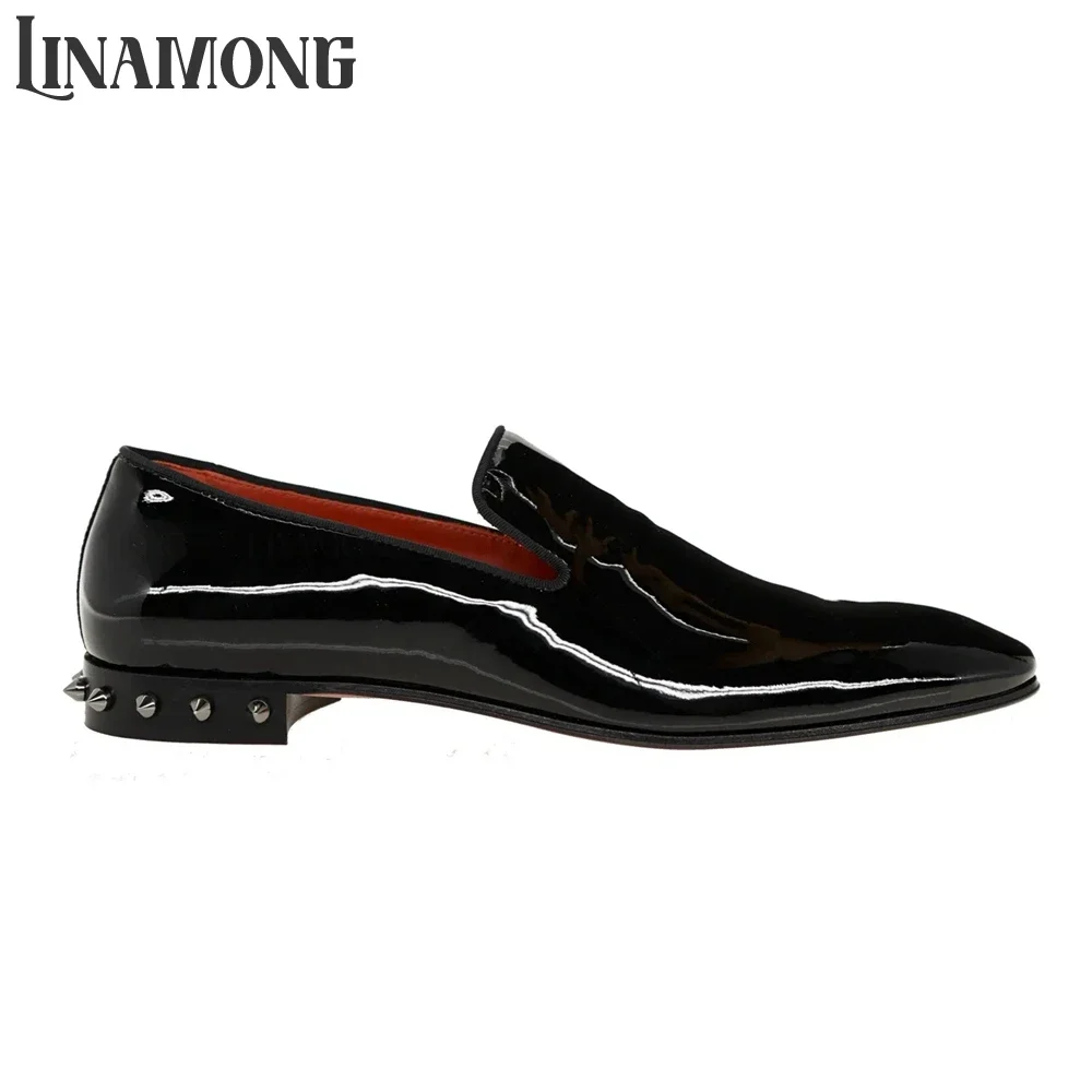 Black Patent Leather Rivet Loafers Designer Slip-On Oxfords Almond Toe Classic Style Dress Shoes for Men Banquet Leather Shoes