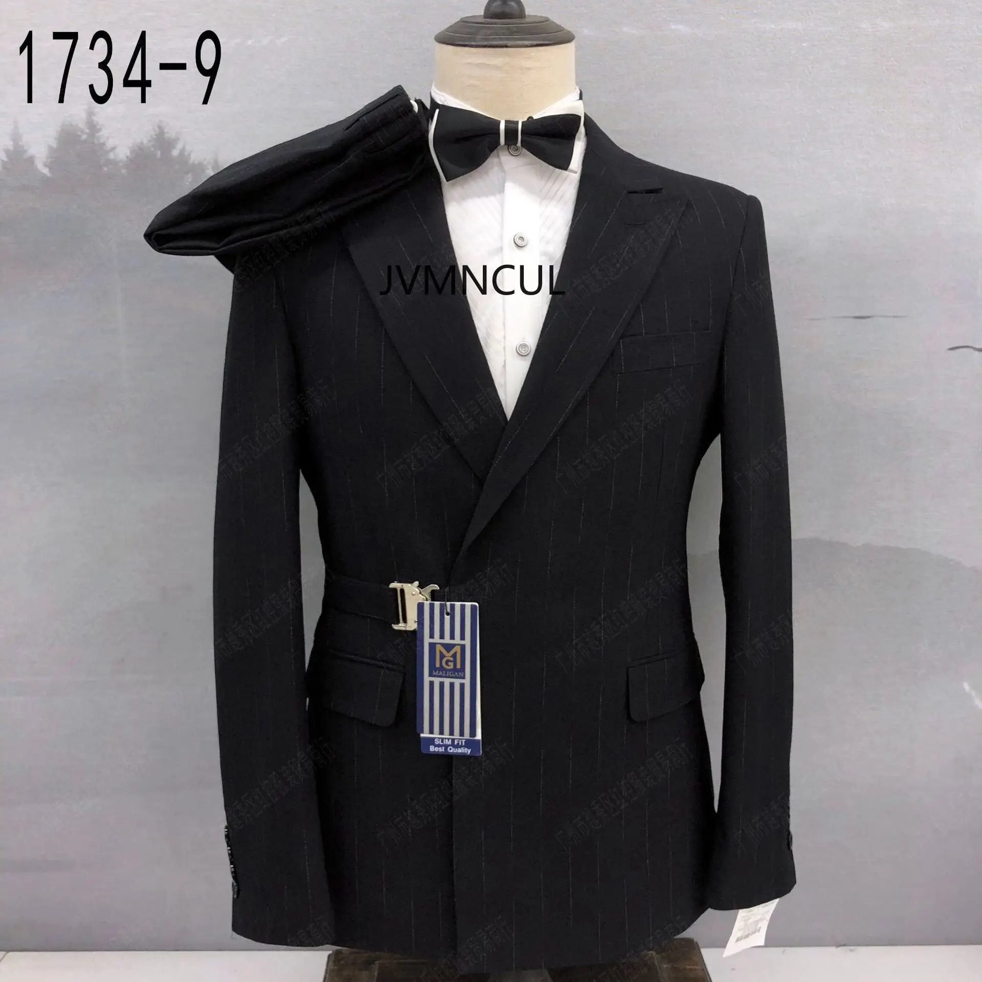 Thumbnail 3 - #8 Trending Mens Double Breasted Formal Suits Right Now