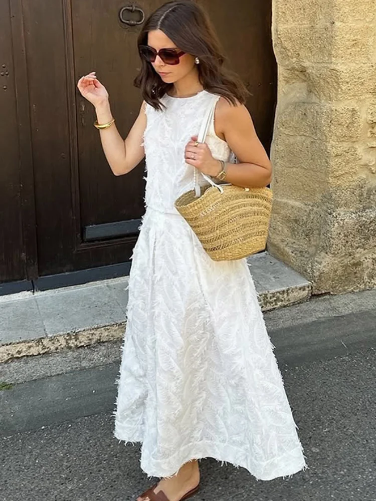 

Ladies Elegant White Skirt Suit All Plume Sleeveless Round Neck Loose Top A-line Style Longuette Set Vacation Summer Beach Wear