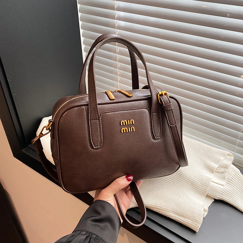 

2025 SS Oversized Tote Bag, Multi-Way Convertible Shoulder & Crossbody Purse for Women, Fashion-Forward Day to Night Carryall