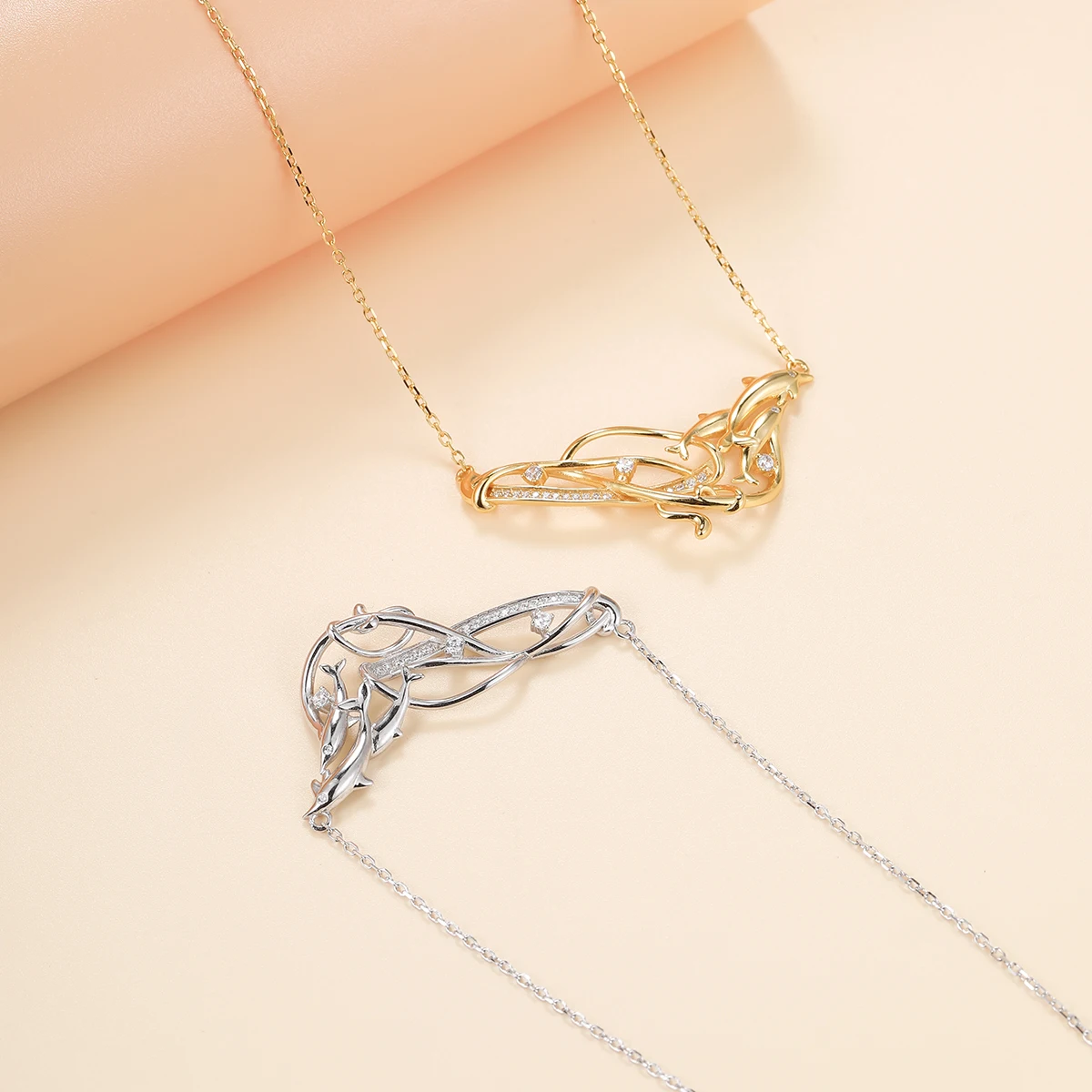 HAIKE S925 Sterling Silver Necklace Original Cute Jumping Dolphin Element Neckchain Exquisite Fashion Personality Collar Women