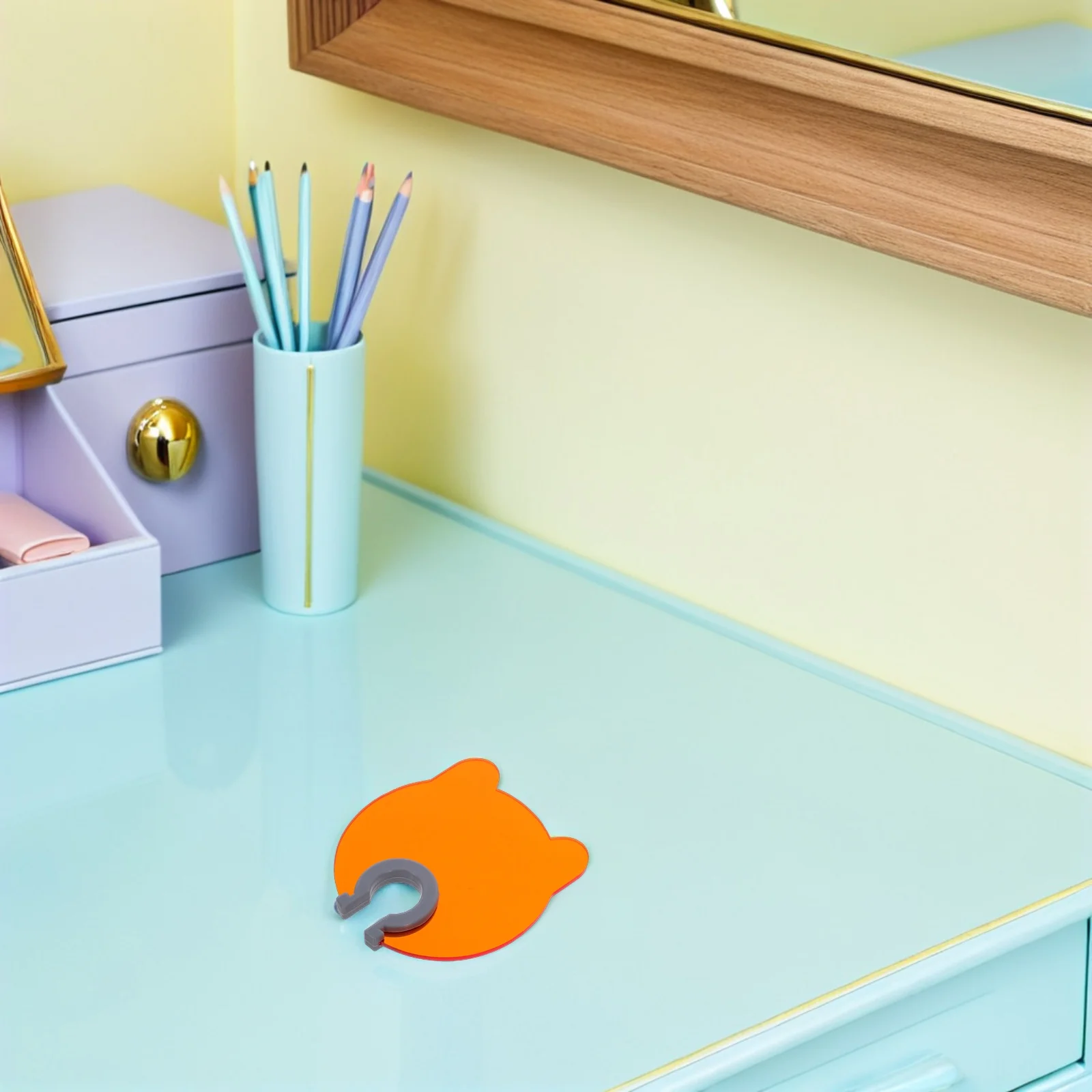 

2 Pcs Nail Light Blocking Plate Desk Nails Lamp Covers Desktop Orange Eye Safety for