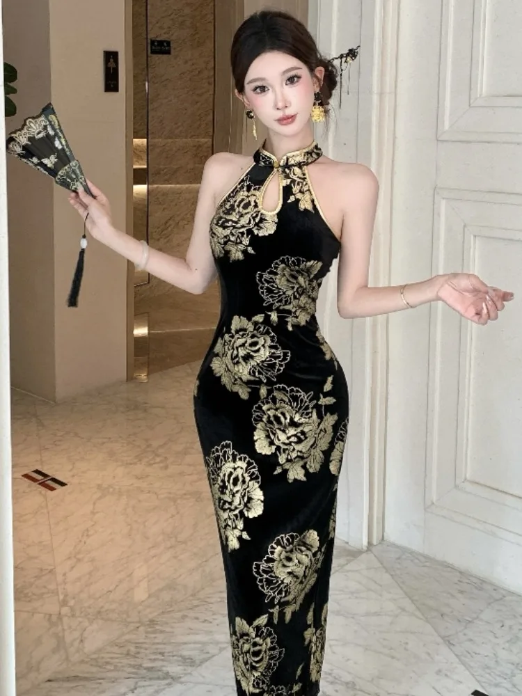 

Elegant Velvet Slimming Qipao Dress Gold Embossing Heavy Industry Autumn Winter New Style Retro Chinese Fashion Long Dress