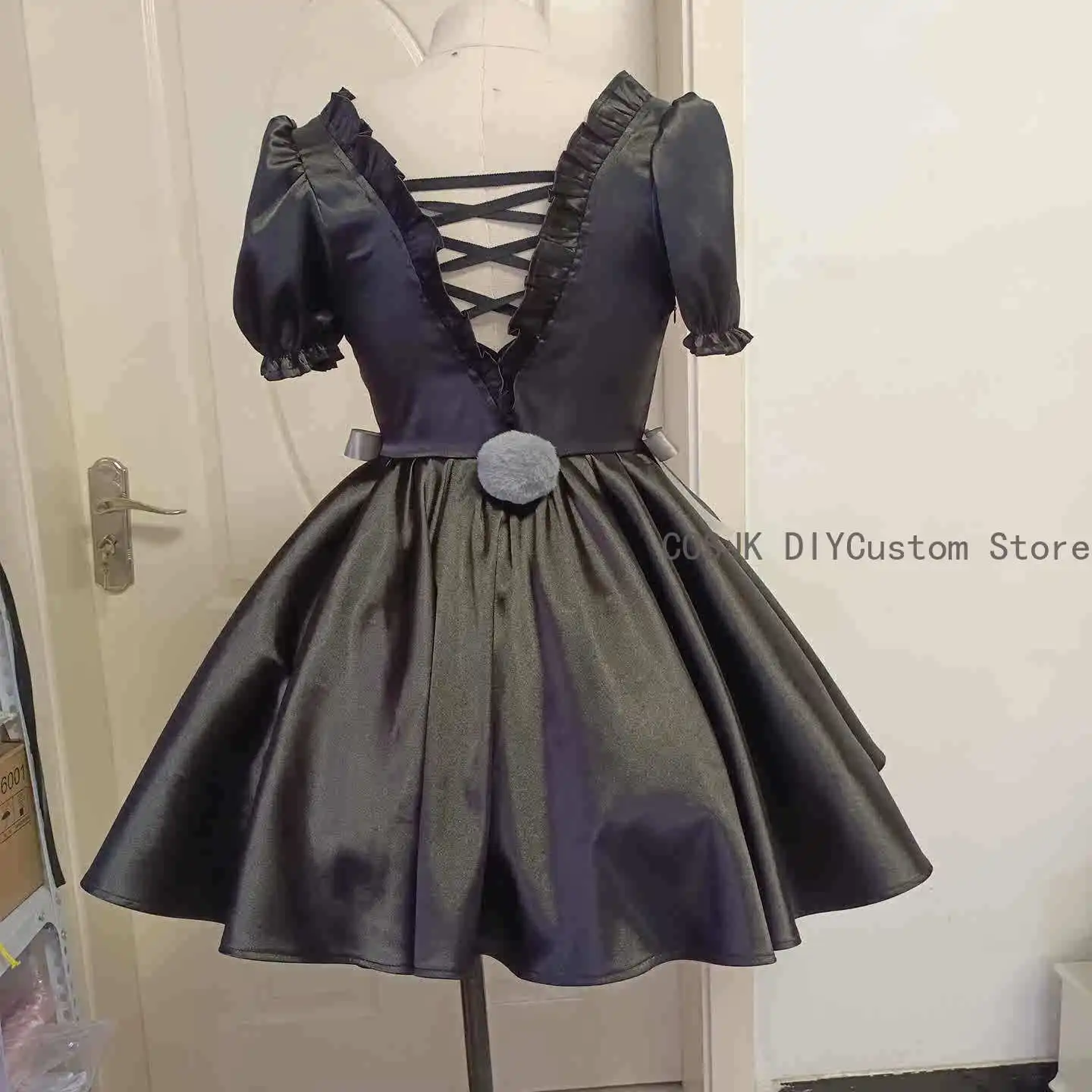 2026 لعبة الغريبة المرحلة سوا لعبة تأثيري حلي أنيمي فستان أسود أزياء الهالوين للنساء رجل فستان كامل ملابس الحفلات