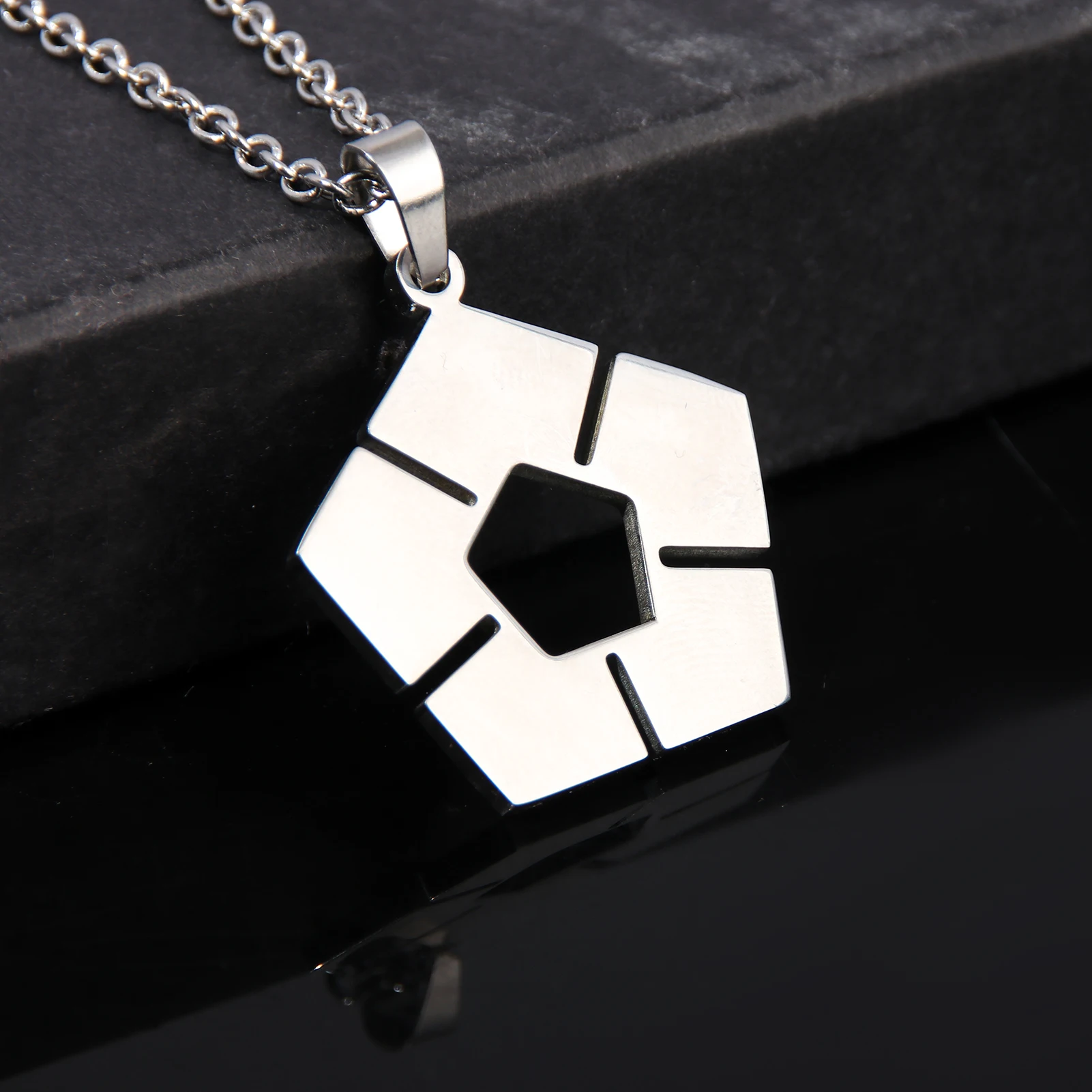 Anime BLUE LOCK Necklace Soccer Sign Stainless Steel Pendant Necklace For Women Men Cosplay Jewelry Accessories Gift