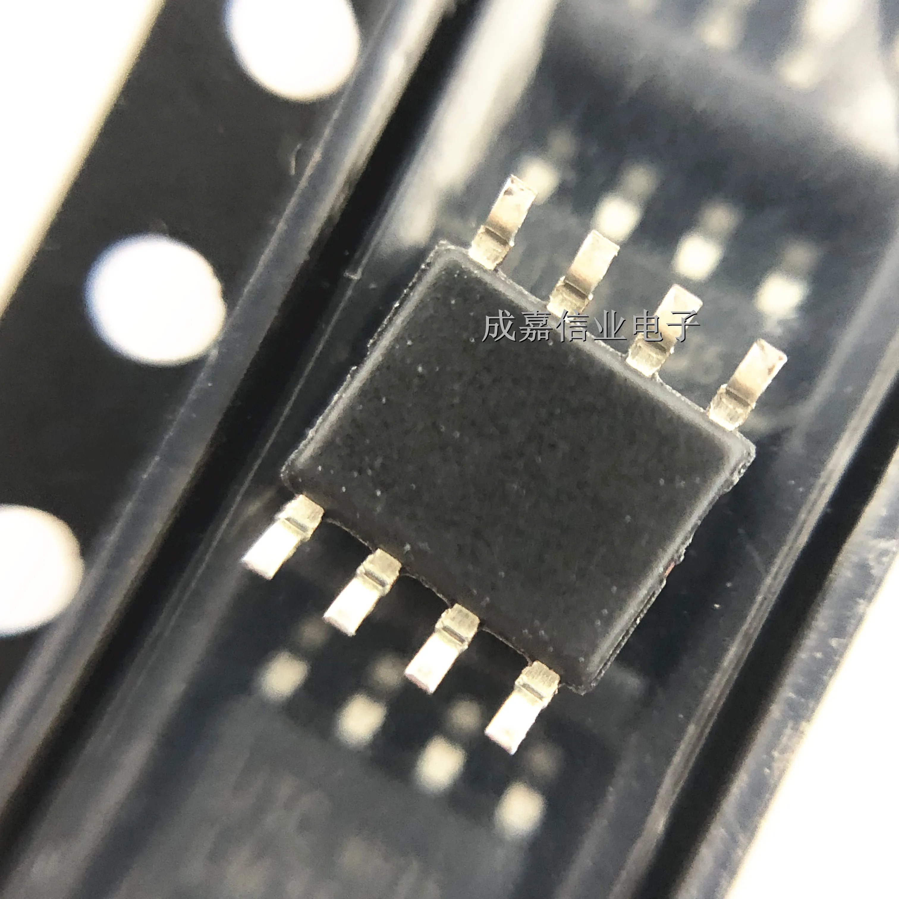 100 قطعة/الوحدة LM358G-S08-R SOP-8 LM358G مضخم التشغيل المزدوج 3 فولت ~ 32 فولت درجة حرارة التشغيل:-40 ℃ ~+105 ℃