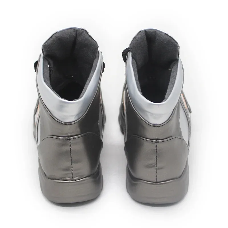 DY20 لعبة الهوية بطة صفراء لوكا البلسا تأثيري أحذية سجين أحذية النساء الرجال هالوين لعب الأدوار مخصص25