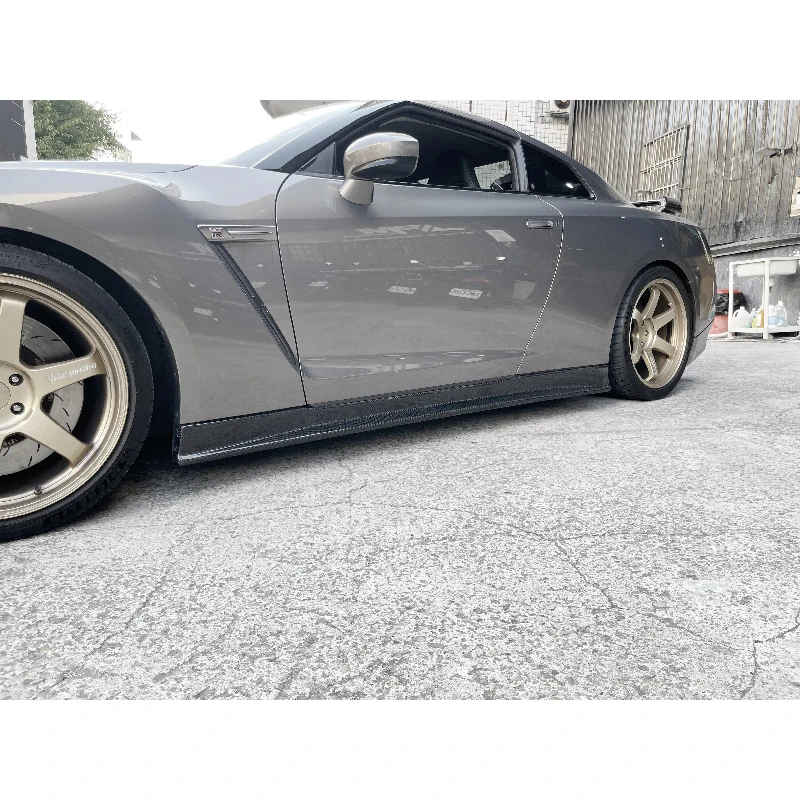 

Hot SellingZ Style New Carbon Fiber Bumper Replacement for 2008-2016 Side Skirt Lip