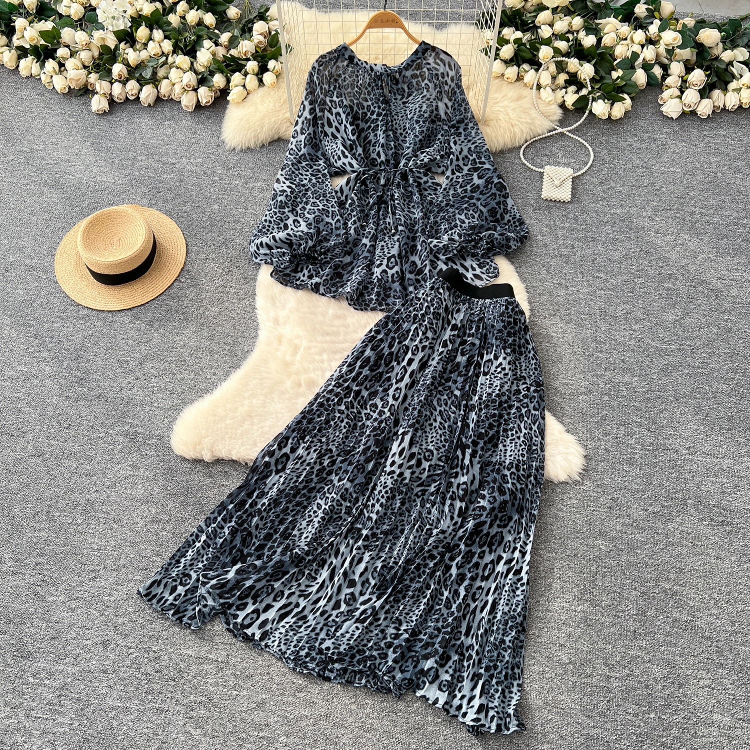 

Sexy long sleeve leopard lantern sleeve High Waist dress Vestidos Women Evening Party dress autumn Two Piece Set