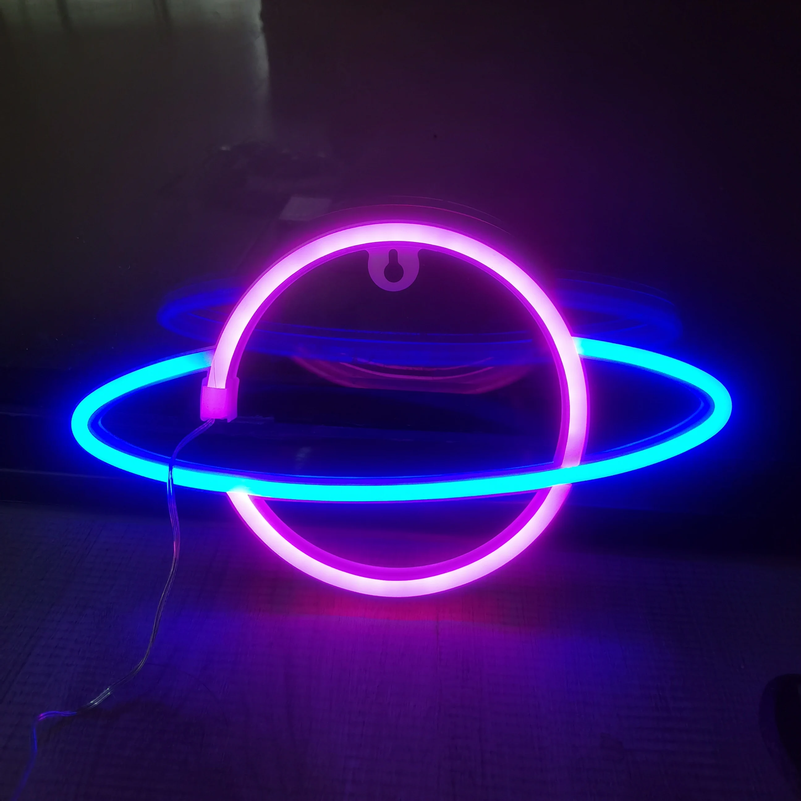 1pc, insegna al neon innovativa, alimentata tramite USB/batteria, utilizzata per decorare stanze di ragazzi e ragazze, compleanni, feste, regali