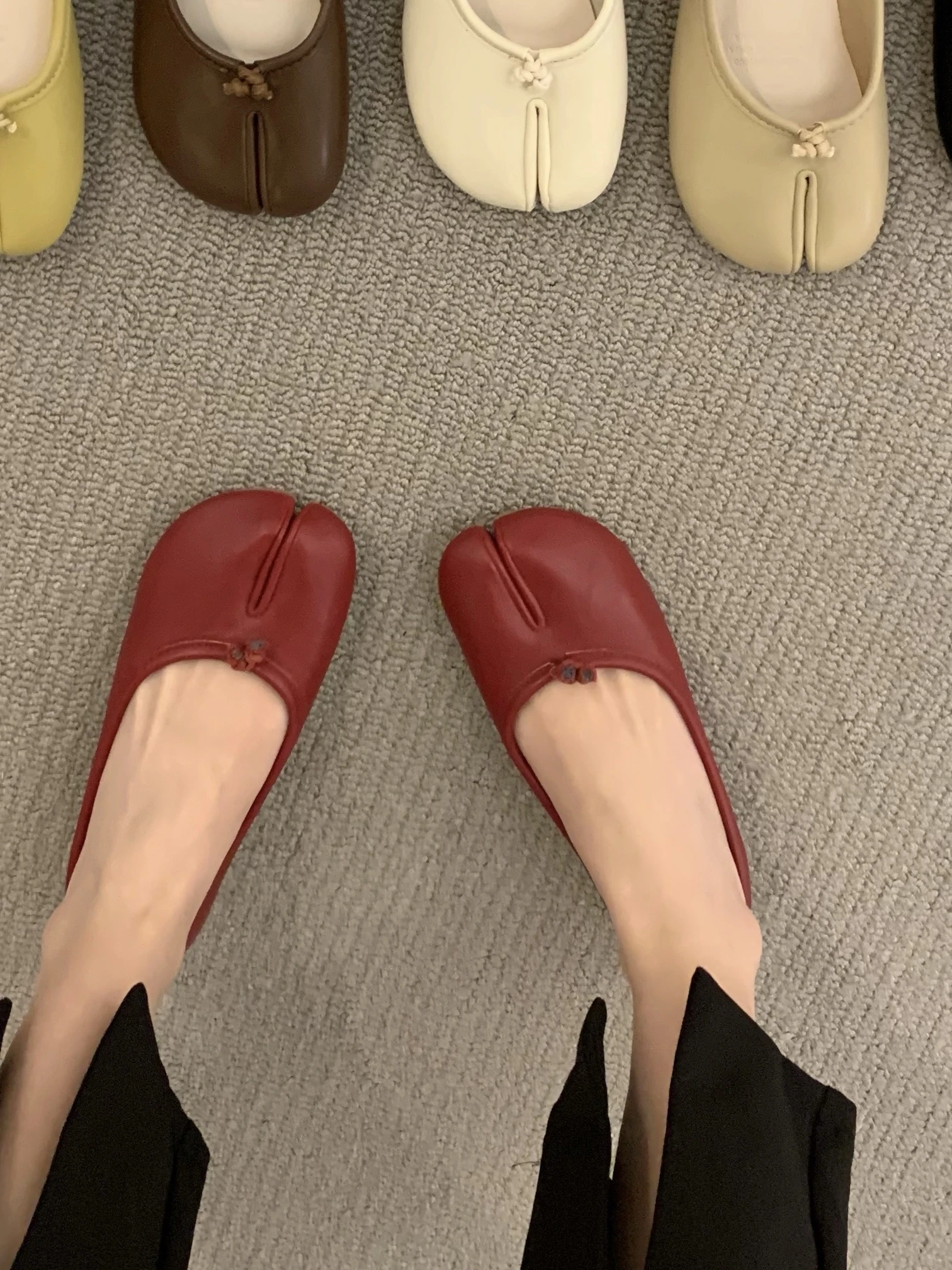 

Женский бот с фасолью и свиньей, весна 2022, разделитель пальцев с копытами, копыта для большого пальца, копыта для свиньи, Boat oes, красный Slip-On oes