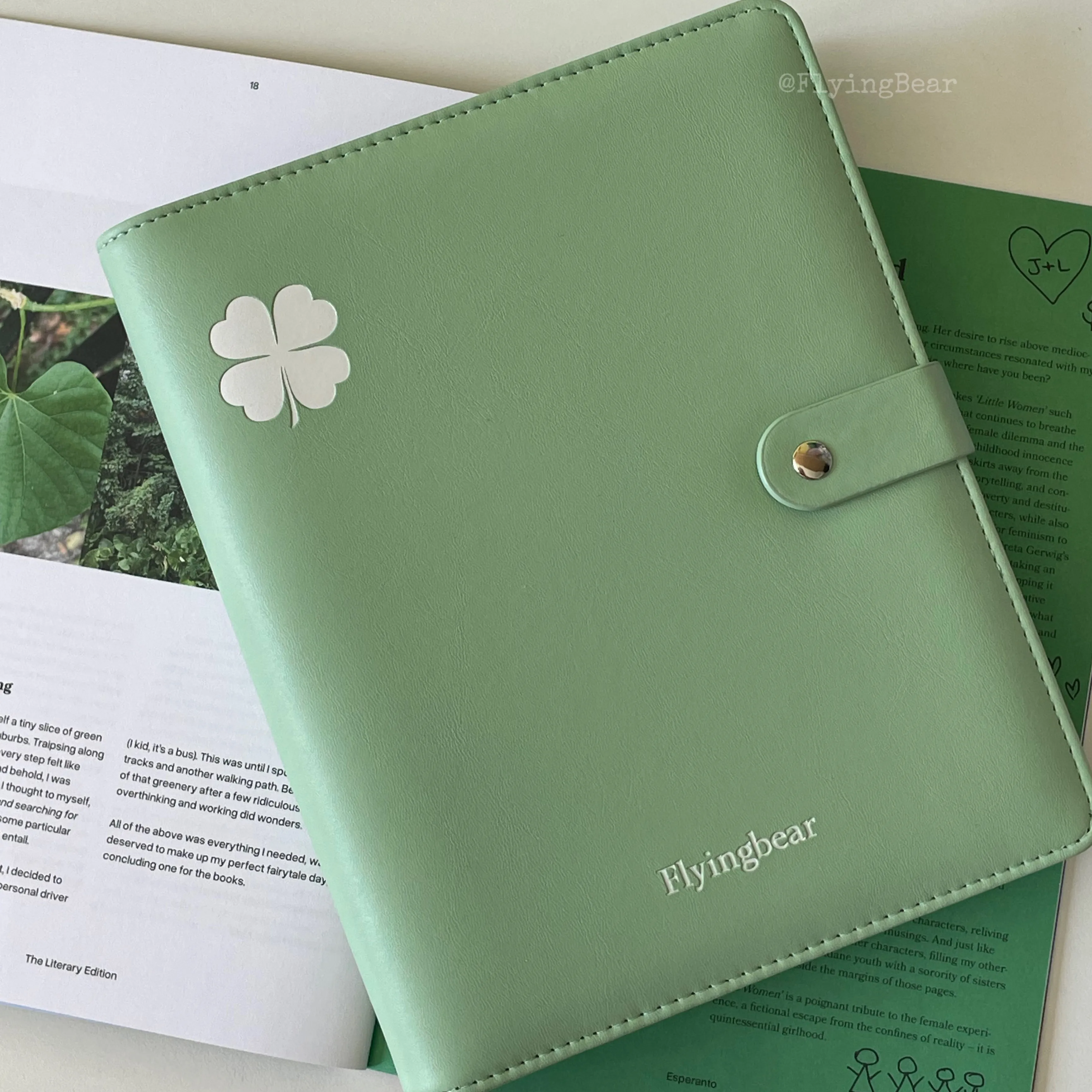 Flyingbear Green Clover A5 Binder, PU Leather Photo Album for K-pop Photocards, Scrapbook Journal 6-Ring Refillable Notebook