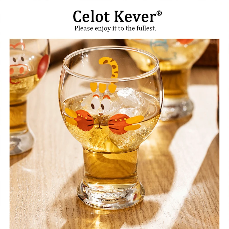 

Cute Pig Glass Beer Cup for Women Adorable Home Use Milk Juice Drinkware European Style Cartoon Element Ordinary Glass Material