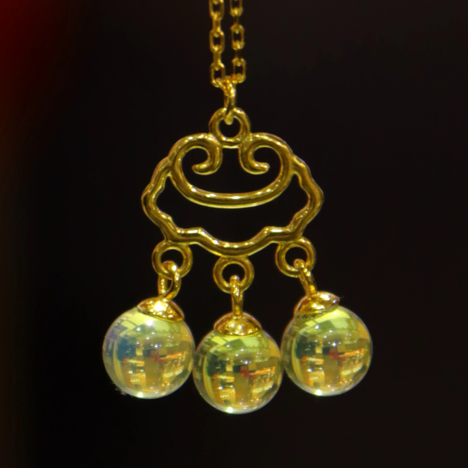 

Pure Silver Inlaid Natural Mexican Blue Amber Ruyi Pendant with 5mm Bead and Sterling Silver Necklace