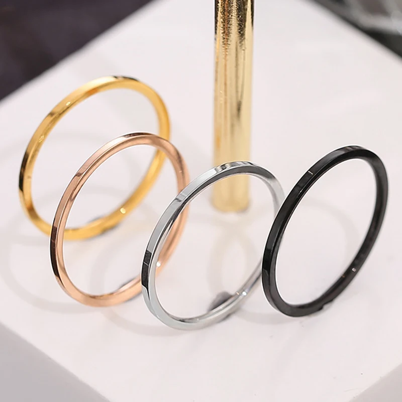 1MM Thin Titanium Steel Rose Gold Color Anti-allergy Smooth Couple Wedding Ring Woman Man Fashion Jewelry Wholesale