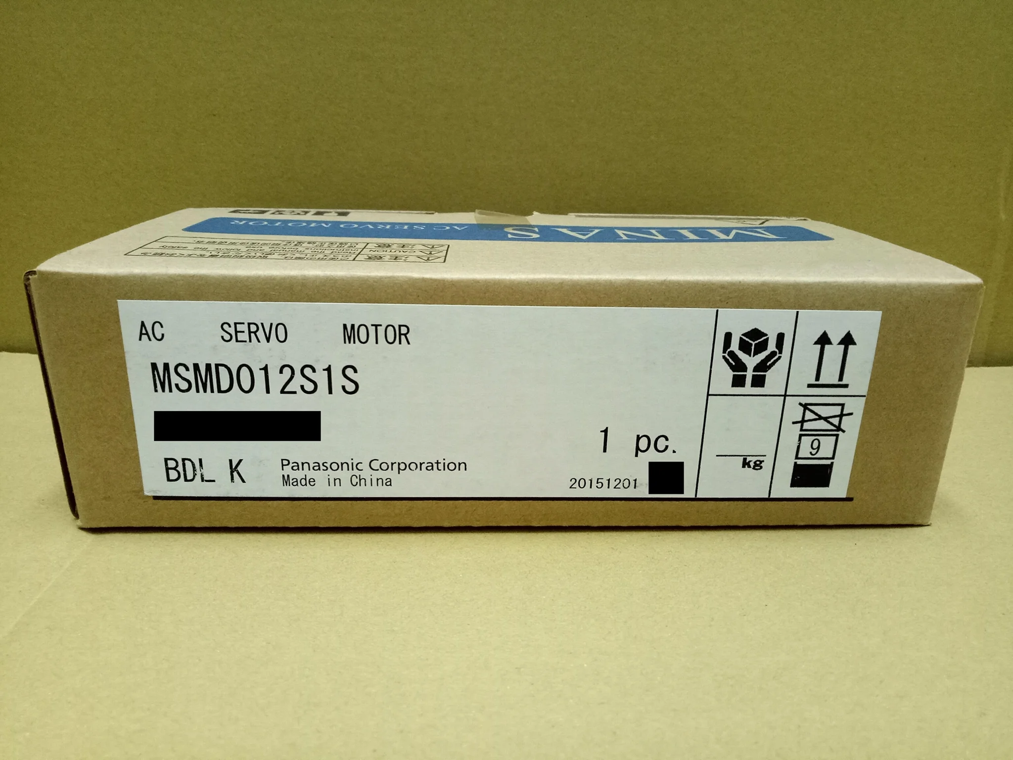 1pc AC Servo Motor MSMD012S1S New In Box One Year Warranty