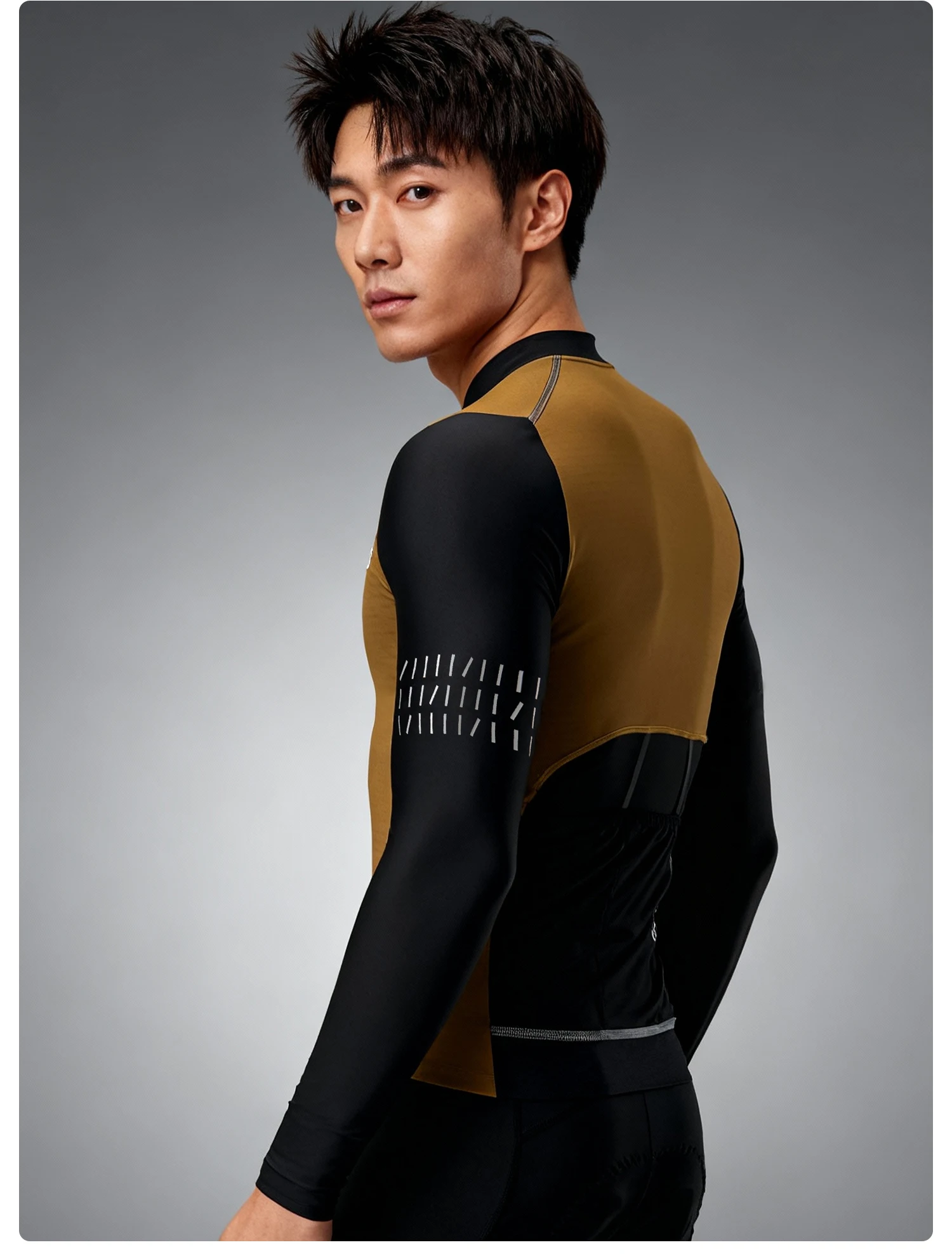 ROCKBROS Radtrikot mit langen Ärmeln, dünnes Fleece-Design, reflektierende Elemente, mit YKK-Reißverschluss, bequeme Fahrradjacke mit langen Ärmeln. – Detail 9