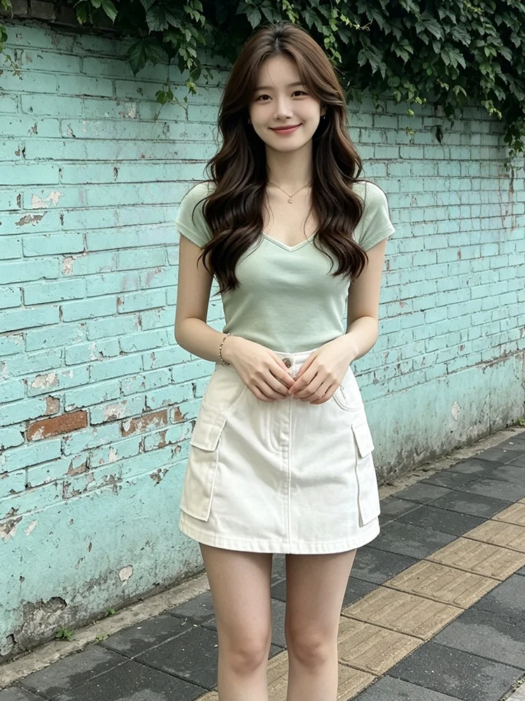

Sweet And Spicy Style Women's Two-Piece Set Summer 2026 Fashion Top Slimming Skirt Set Casual Loose Fit High Waist Short Skirt