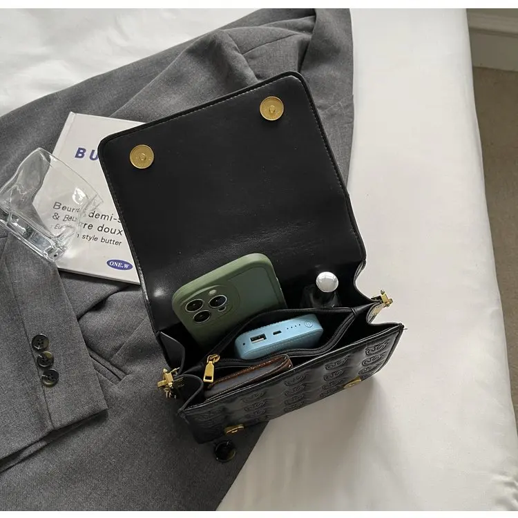 حقيبة مربعة صغيرة أنيقة 2025، محفظة أنيقة بحزام على شكل سلسلة، حقيبة كروس نسائية فاخرة للاستخدام اليومي والسهرات #4