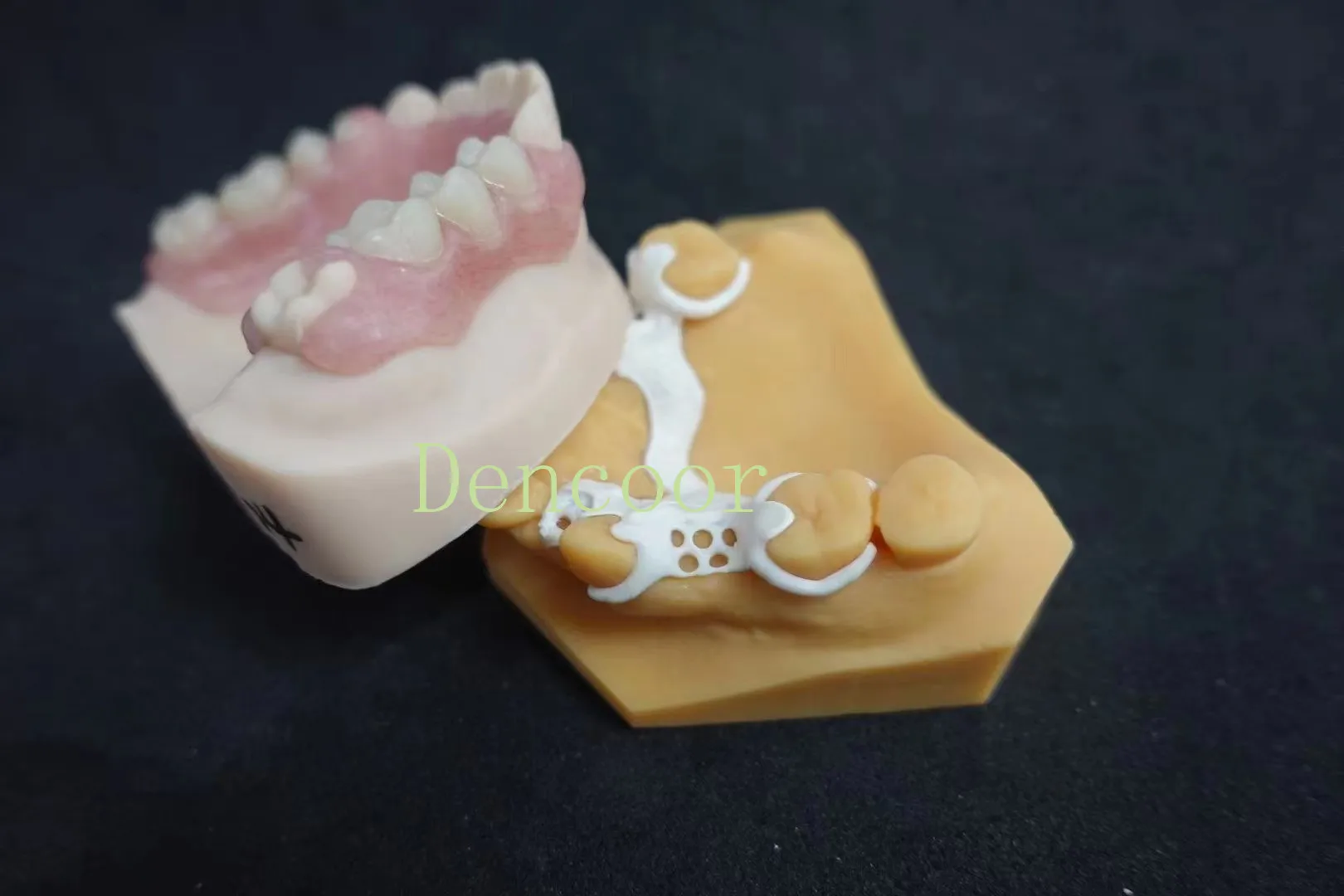 For Dental Lab CAD / CAM  Removable Denture Peek Disc Open System 98mm Nature Color