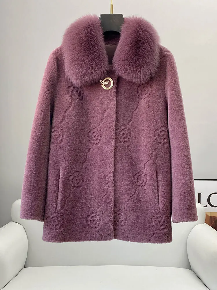 Anti season middle-aged and elderly granular velvet fur  coat,  fur collar, mother sheep shearing velvet coat,